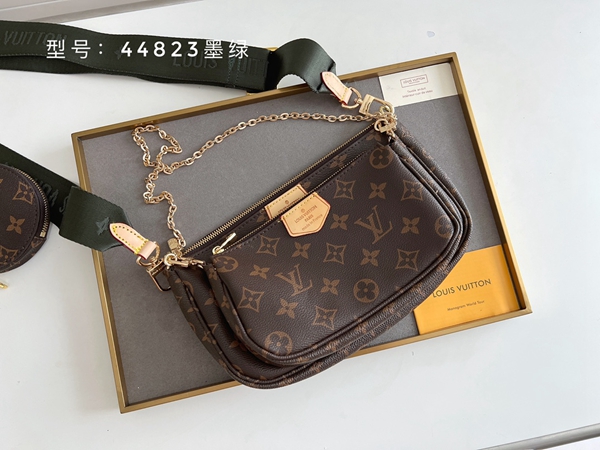 ルイヴィトンバッグ背面デザイン